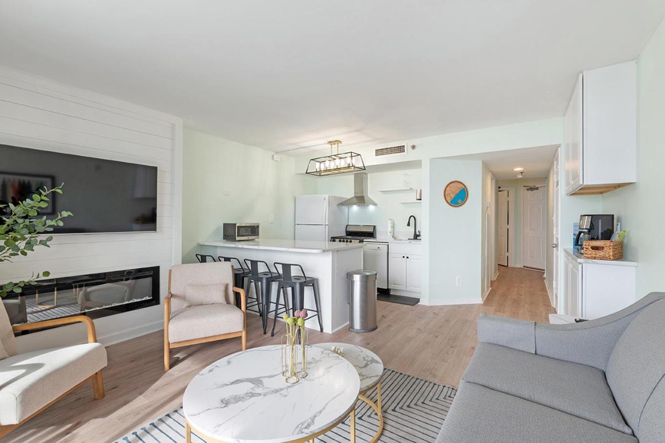 Cabana Palms - Oceanfront Renovated King Bed Sauna 默特尔比奇 外观 照片