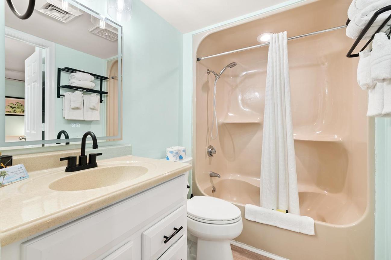 Cabana Palms - Oceanfront Renovated King Bed Sauna 默特尔比奇 外观 照片